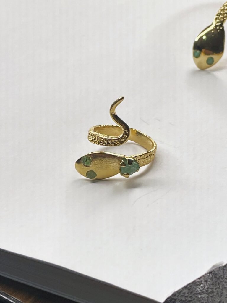 Anillo + Piedra